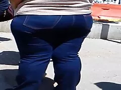 Babe brunette thủ dâm solo đồ chơi sex k che