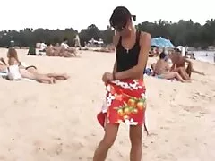 Cô gái tóc vàng brunette fingering lesbian sex ko lick hồ